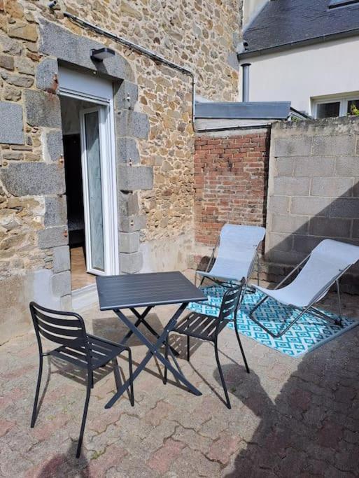 Apartmán Chez Beatrice Saint-Jouan-des-Guérets Exteriér fotografie