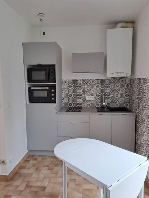 Apartmán Chez Beatrice Saint-Jouan-des-Guérets Exteriér fotografie